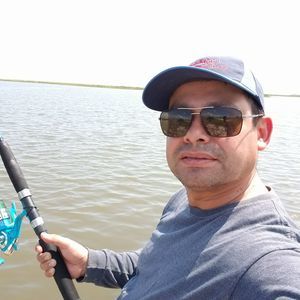 Meet your Posher, Denis